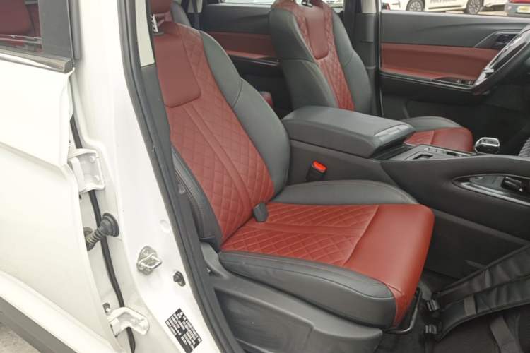 Used FORTHING T5 2020 1.5T Automatic Luxury Model China VI Standard Right Front Seat