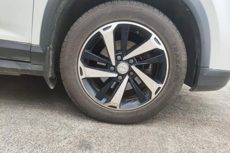 Used FORTHING T5 2020 1.5T Automatic Luxury Model China VI Standard Right Front Wheel Hub