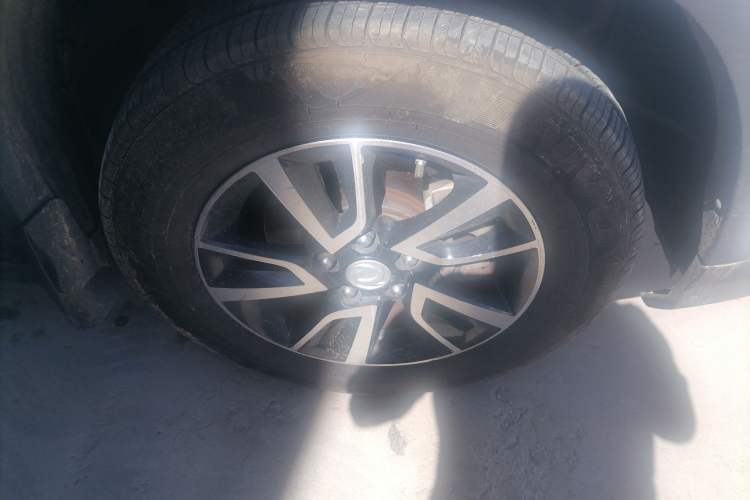 Used FORTHING T5 2020 1.6L Manual Comfort Model China VI Standard Right Front Wheel Hub