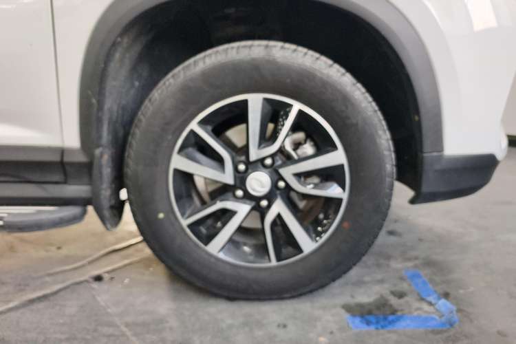 Used FORTHING T5 2020 1.6L Manual Comfort Model China VI Standard Right Front Wheel Hub