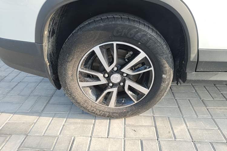 Used FORTHING T5 2020 1.6L Manual Comfort Model China VI Standard Right Rear Wheel Hub