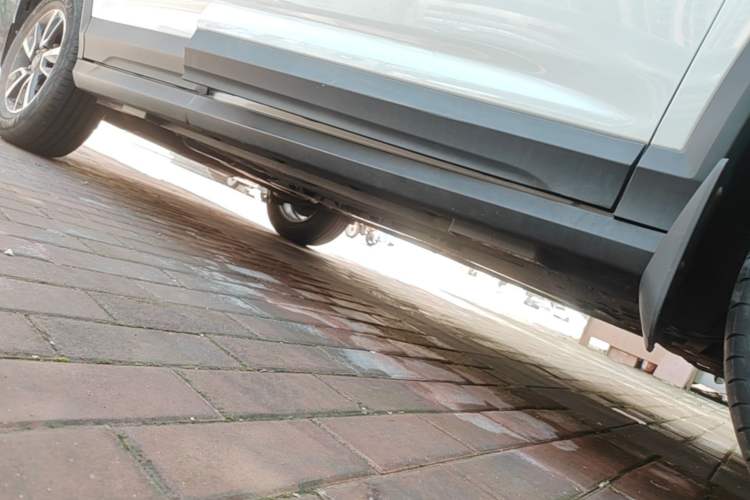 Used FORTHING T5 2020 1.6L Manual Comfort Model China VI Standard Right Side Sill