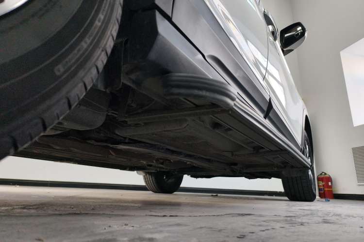 Used FORTHING T5 2020 1.6L Manual Comfort Model China VI Standard Right Side Sill