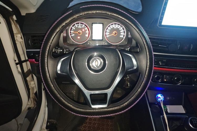 Used FORTHING T5 2020 1.6L Manual Comfort Model China VI Standard Steering Wheel