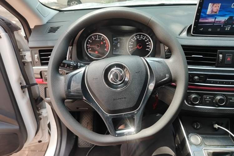 Used FORTHING T5 2020 1.6L Manual Comfort Model China VI Standard Steering Wheel