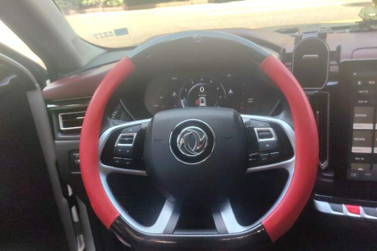 Used FORTHING T5 2020 1.5T Automatic Luxury Model China VI Standard Steering Wheel