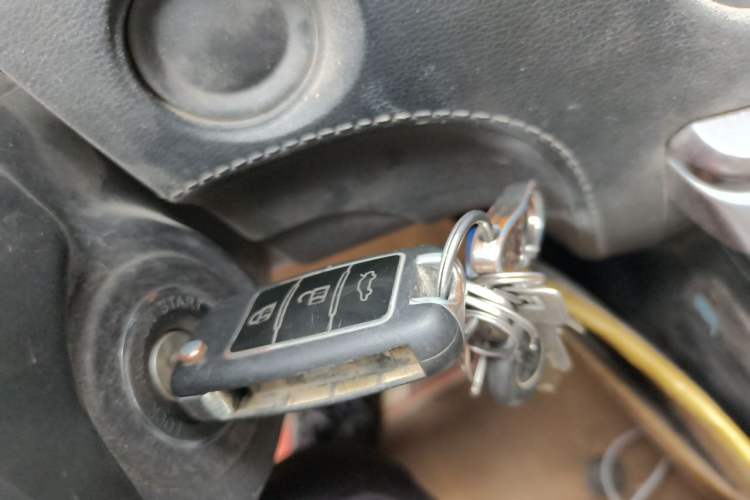 Used FORTHING T5 2020 1.6L Manual Luxury Model China VI Standard Vehicle Key