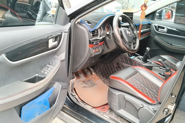Used FORTHING T5 2021 1.6L Manual Comfort Model Driver Seat