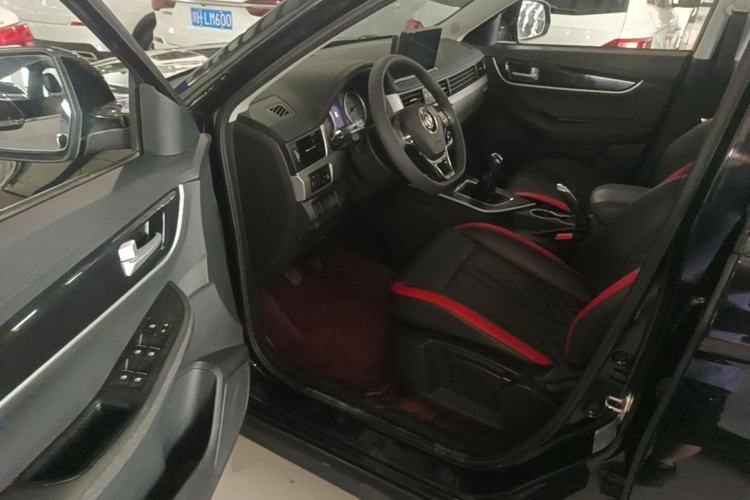 Used FORTHING T5 2021 1.6L Manual Comfort Model Driver Seat