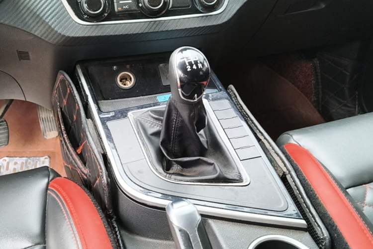 Used FORTHING T5 2021 1.6L Manual Comfort Model Gear Lever