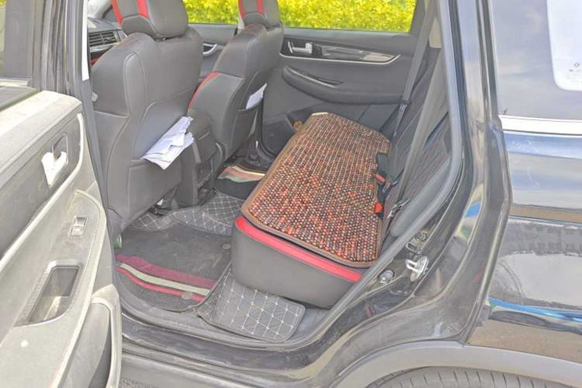 Used FORTHING T5 2021 1.5T Automatic Comfort Version Left Rear Seat