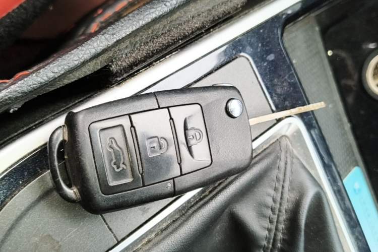Used FORTHING T5 2021 1.6L Manual Comfort Model Vehicle Key