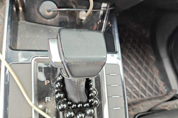 Used FORTHING T5 2021 1.5T Automatic Comfort Version Gear Lever