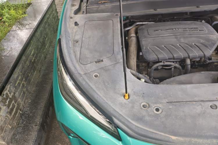 Used FORTHING T5 2021 1.5T Automatic Prestige Model Engine Bay Right