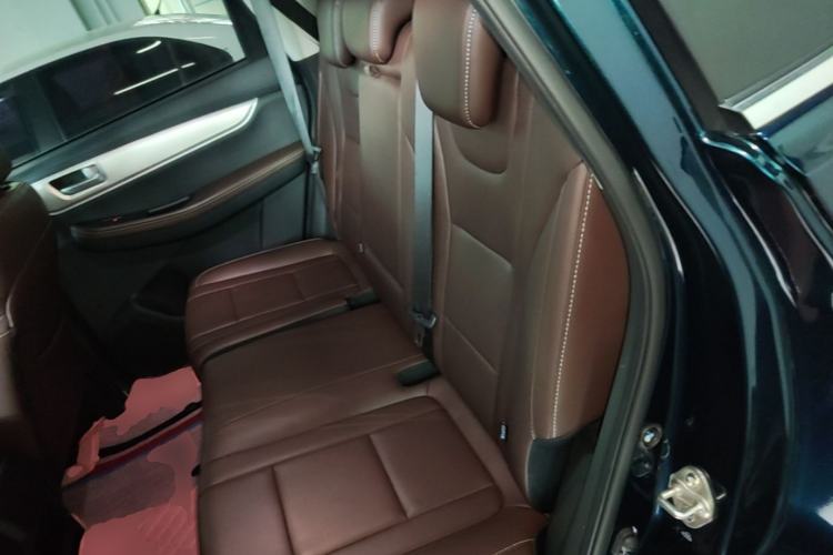 Used FORTHING T5 2021 1.5T Automatic Comfort Version Left Rear Seat