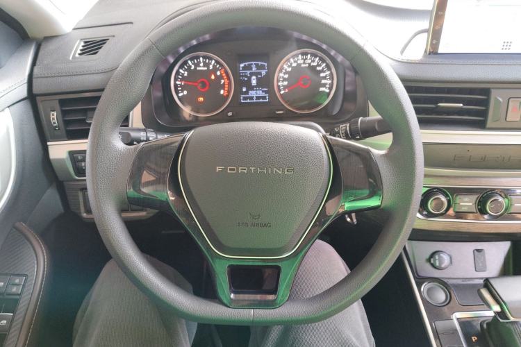 Used FORTHING T5 2021 1.5T Automatic Comfort Model Steering Wheel