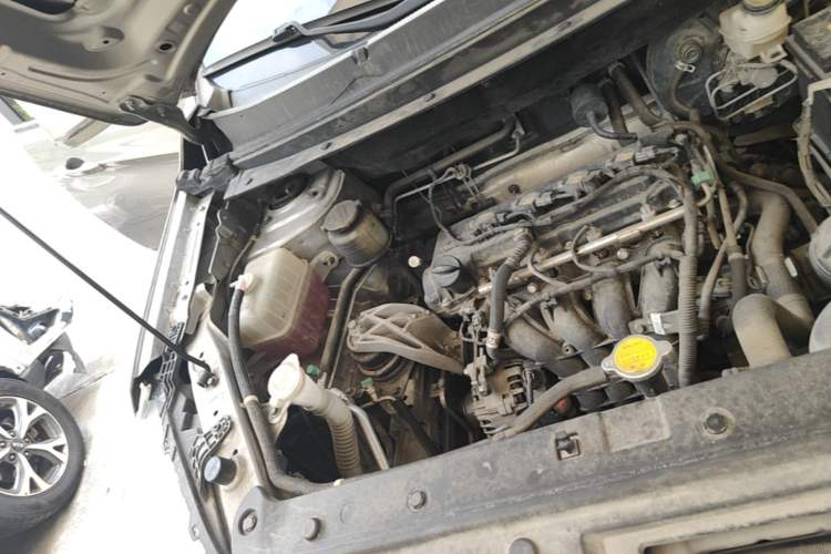 Used FORTHING T5 2021 1.6L Manual Comfort Model Engine Bay Right