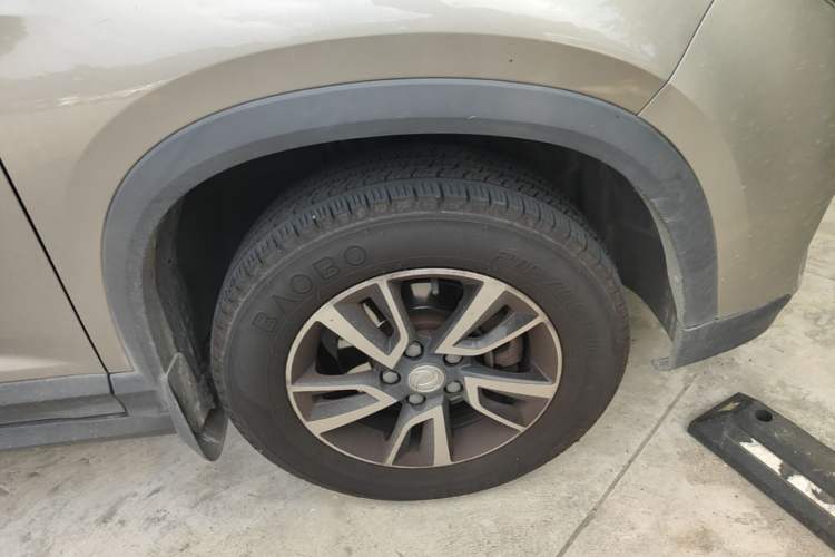 Used FORTHING T5 2021 1.6L Manual Comfort Model Right Front Wheel Hub