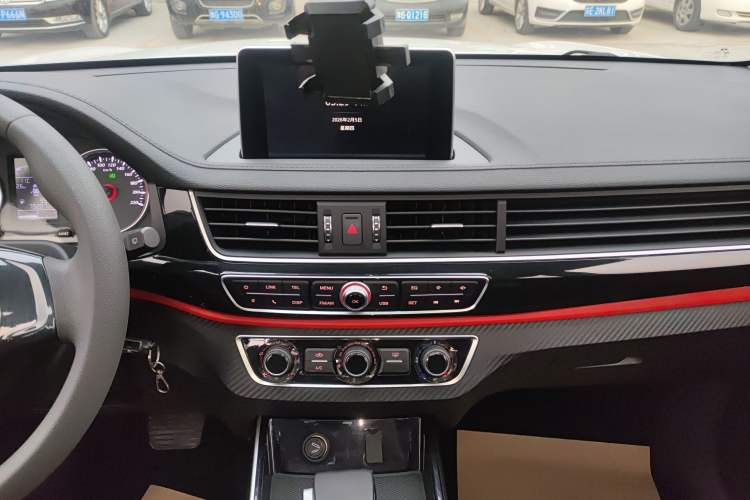Used FORTHING T5 2021 1.5T Automatic Comfort Version Audio And AC Panel