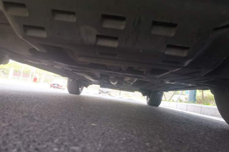 Used FORTHING T5 2021 1.5T Automatic Comfort Version Chassis Front