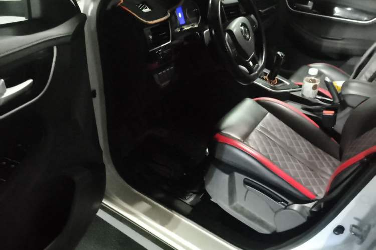 Used FORTHING T5 2021 1.6L Manual Comfort Model Driver Seat