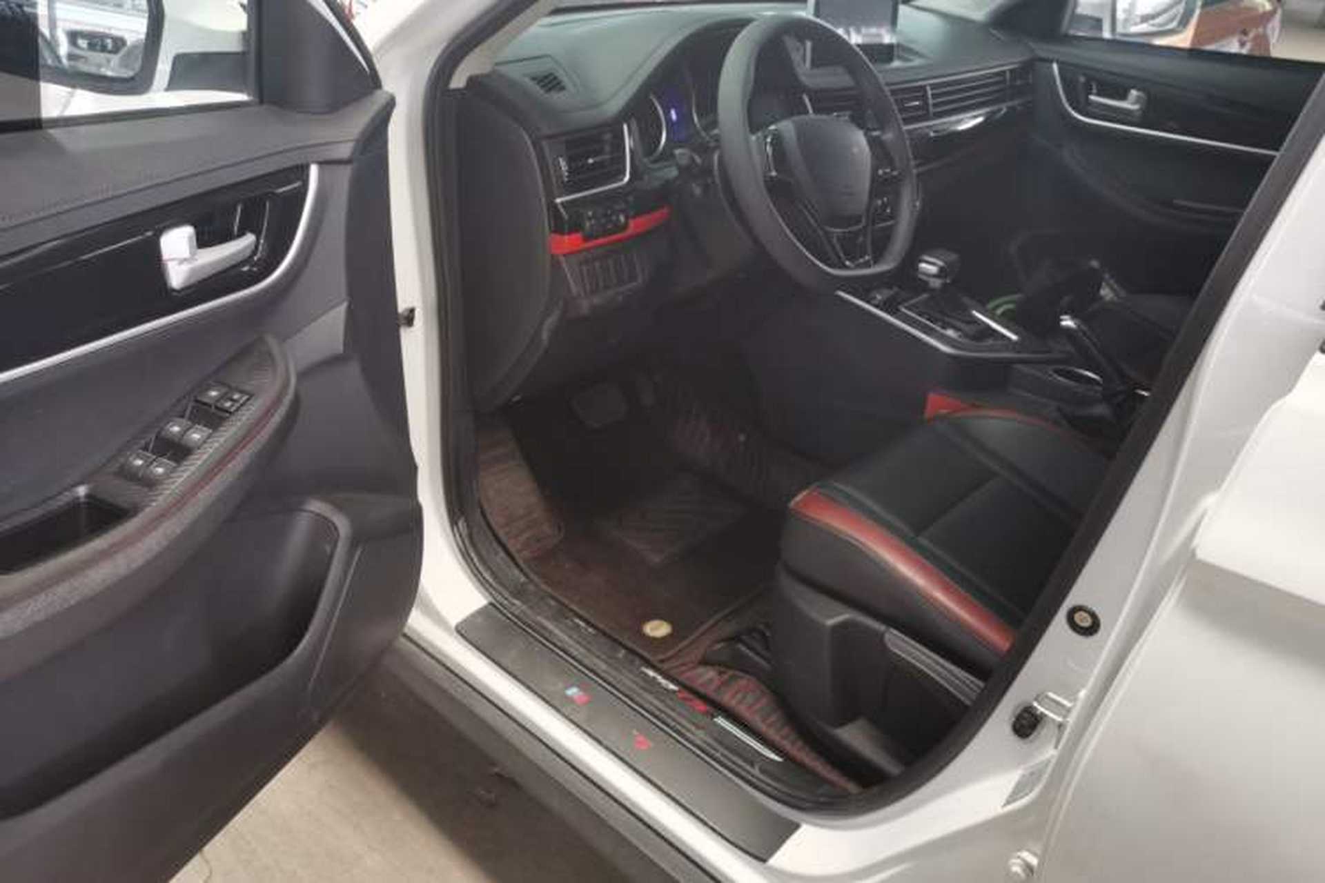 Used FORTHING T5 2021 1.5T Automatic Comfort Version Driver Seat