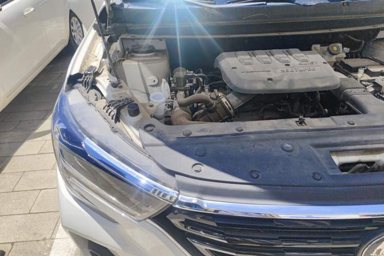 Used FORTHING T5 2021 1.5T Automatic Luxury Version Engine Bay Right