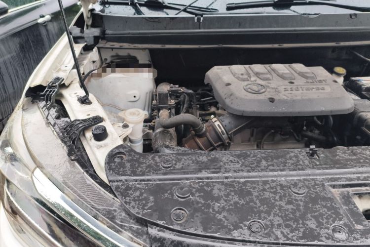 Used FORTHING T5 2021 1.5T Automatic Comfort Version Engine Bay Right
