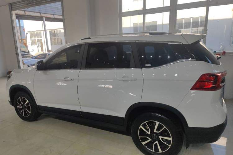 Used FORTHING T5 2021 1.5T Automatic Comfort Version Exterior 3