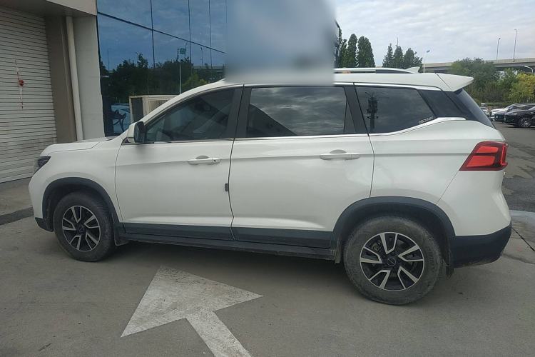 Used FORTHING T5 2021 1.5T Automatic Comfort Version Exterior 3