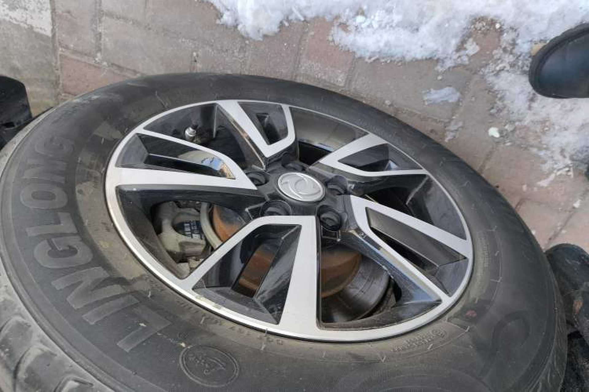 Used FORTHING T5 2021 Revised 1.6L Manual Comfort Version Exterior 4