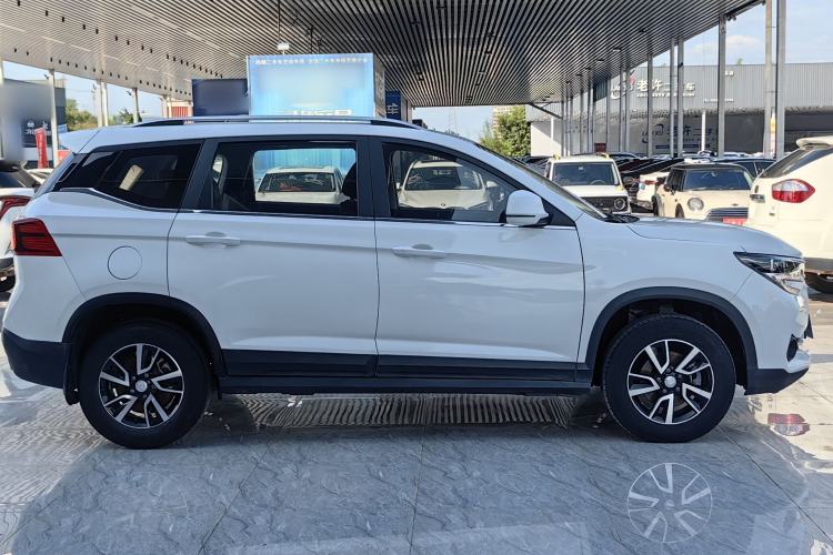 Used FORTHING T5 2021 1.6L Manual Comfort Model Exterior 4