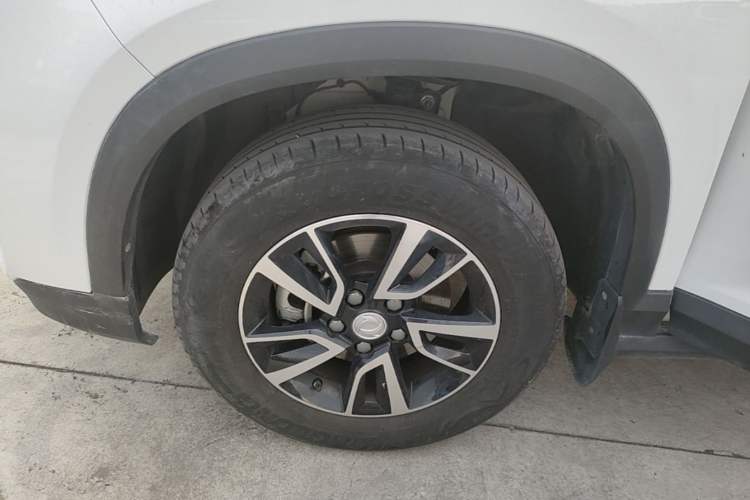 Used FORTHING T5 2021 1.6L Manual Comfort Model Exterior 4