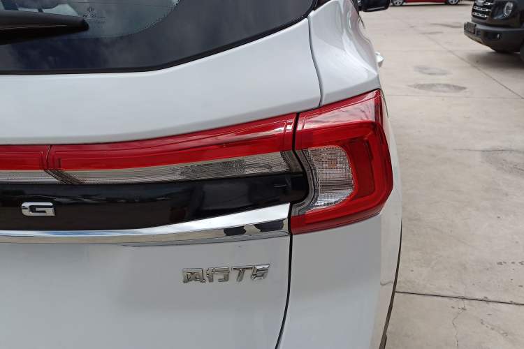 Used FORTHING T5 2021 1.6L Manual Comfort Model Exterior 6