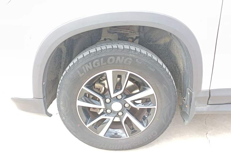 Used FORTHING T5 2021 1.6L Manual Comfort Model Exterior 7