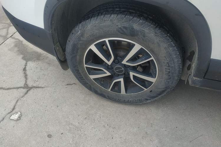Used FORTHING T5 2021 1.5T Automatic Comfort Version Exterior 8