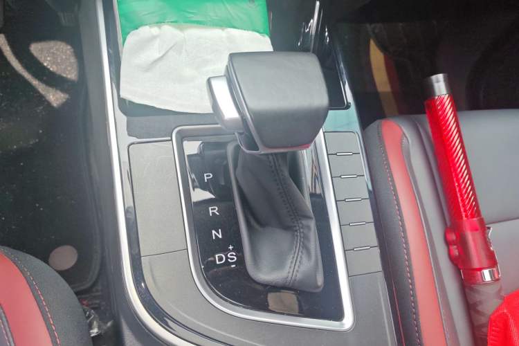 Used FORTHING T5 2021 1.5T Automatic Comfort Version Gear Lever