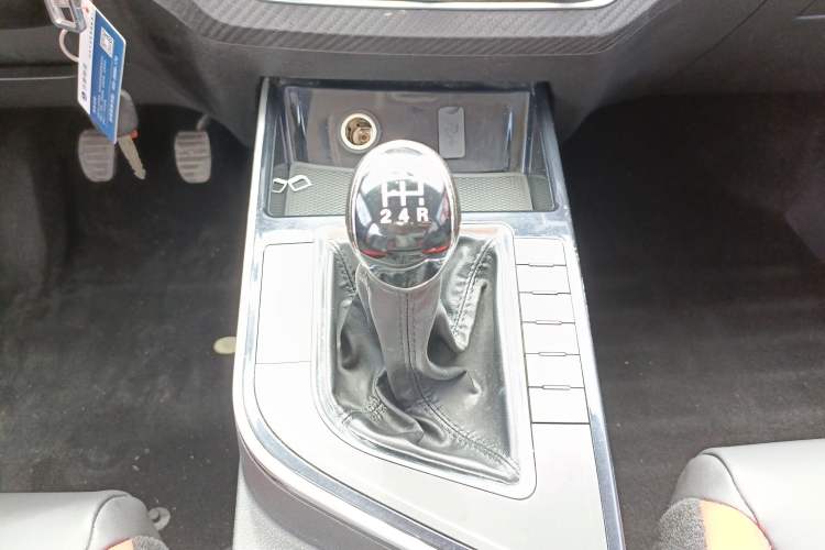 Used FORTHING T5 2021 1.6L Manual Comfort Model Gear Lever