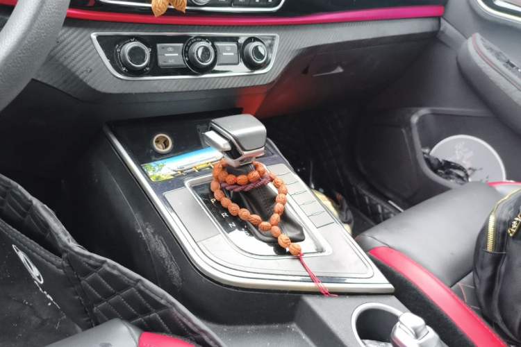 Used FORTHING T5 2021 1.5T Automatic Comfort Version Gear Lever