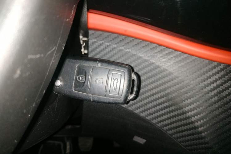Used FORTHING T5 2021 Revised 1.6L Manual Comfort Version Interior 1