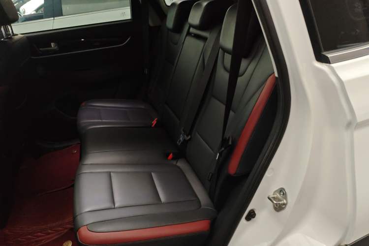 Used FORTHING T5 2021 1.5T Automatic Comfort Version Interior 1