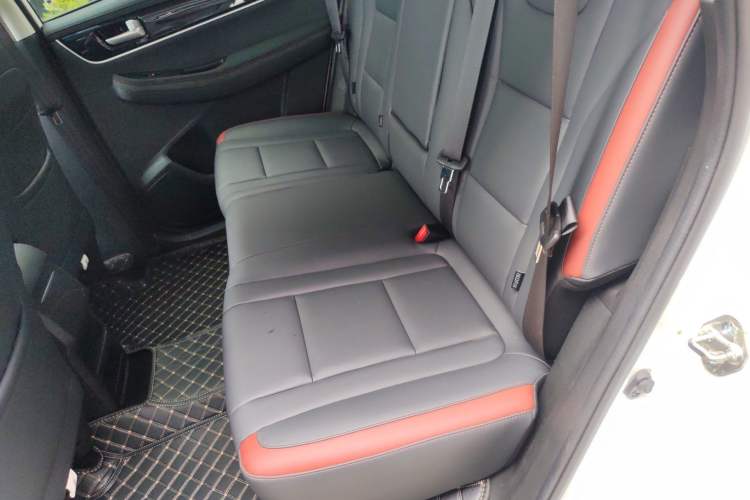 Used FORTHING T5 2021 1.5T Automatic Comfort Version Interior 3