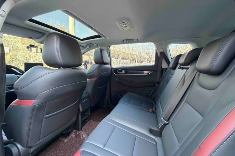 Used FORTHING T5 2021 1.5T Automatic Comfort Model Interior 3
