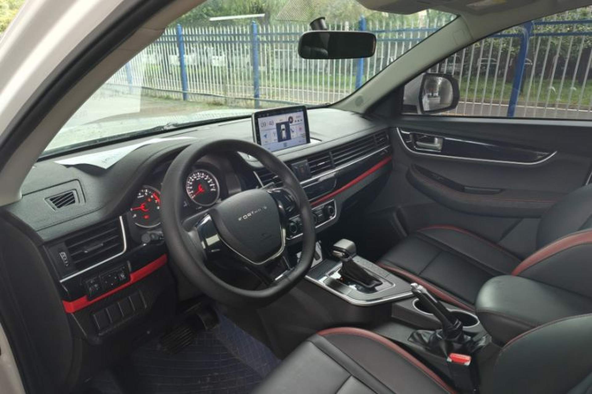 Used FORTHING T5 2021 1.5T Automatic Comfort Version Interior 3