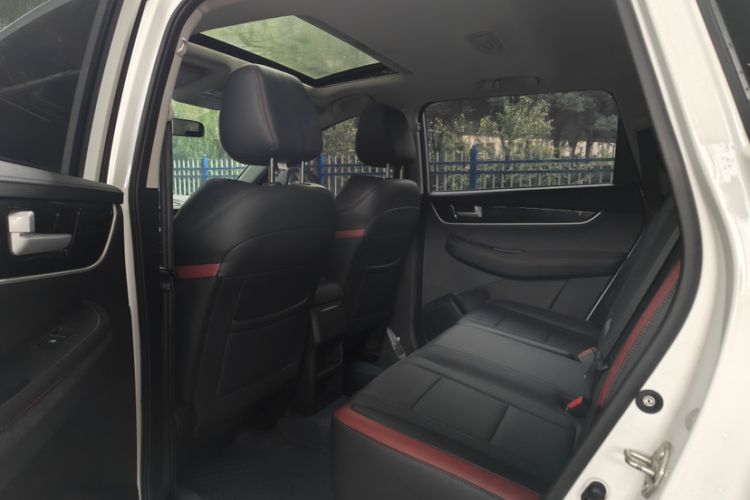 Used FORTHING T5 2021 1.5T Automatic Comfort Version Interior 6