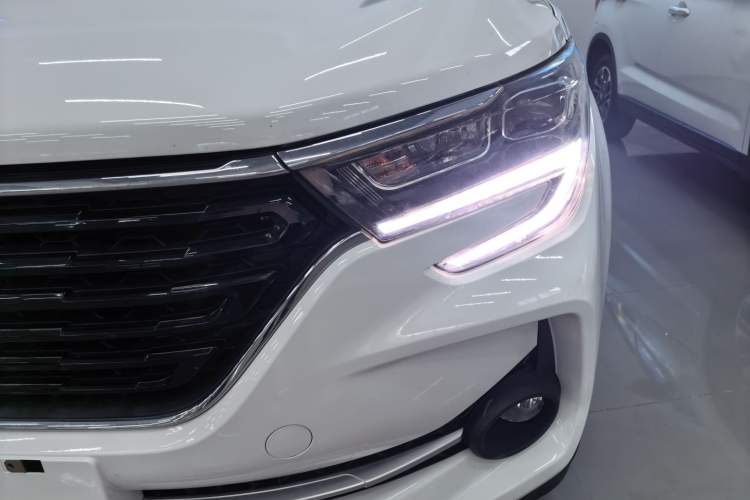 Used FORTHING T5 2021 1.5T Automatic Comfort Version Left Front Headlight