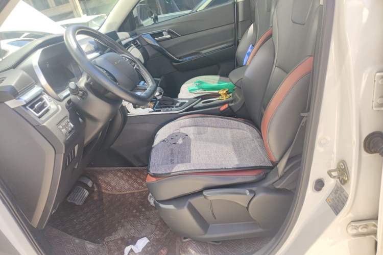 Used FORTHING T5 2021 1.5T Automatic Luxury Version Left Front Seat