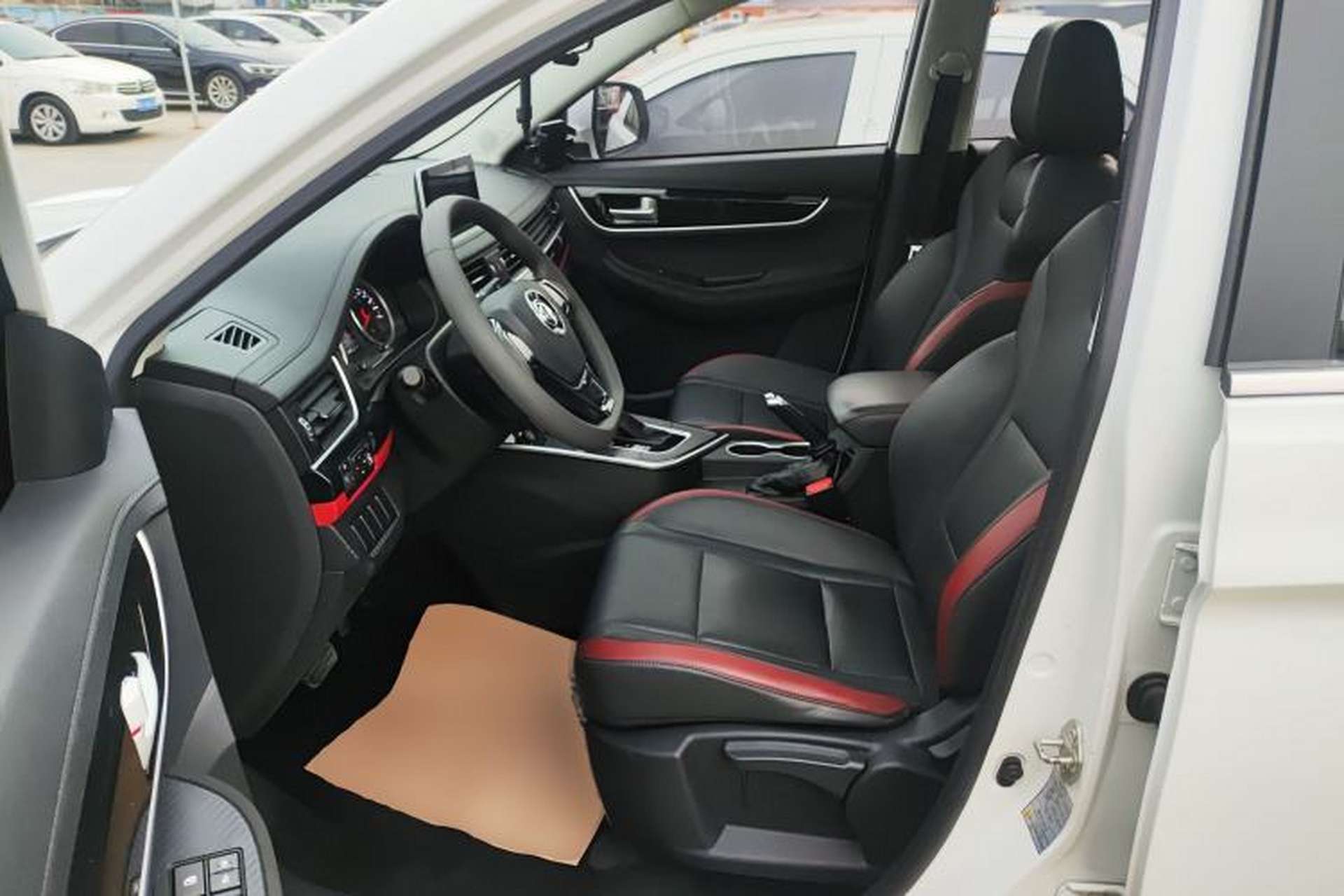 Used FORTHING T5 2021 1.5T Automatic Comfort Version Left Front Seat