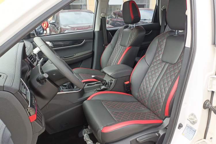 Used FORTHING T5 2021 1.6L Manual Comfort Model Left Front Seat