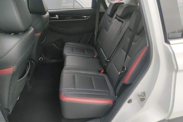 Used FORTHING T5 2021 1.5T Automatic Comfort Version Left Rear Seat